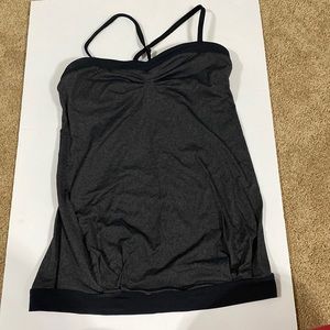Lululemon top